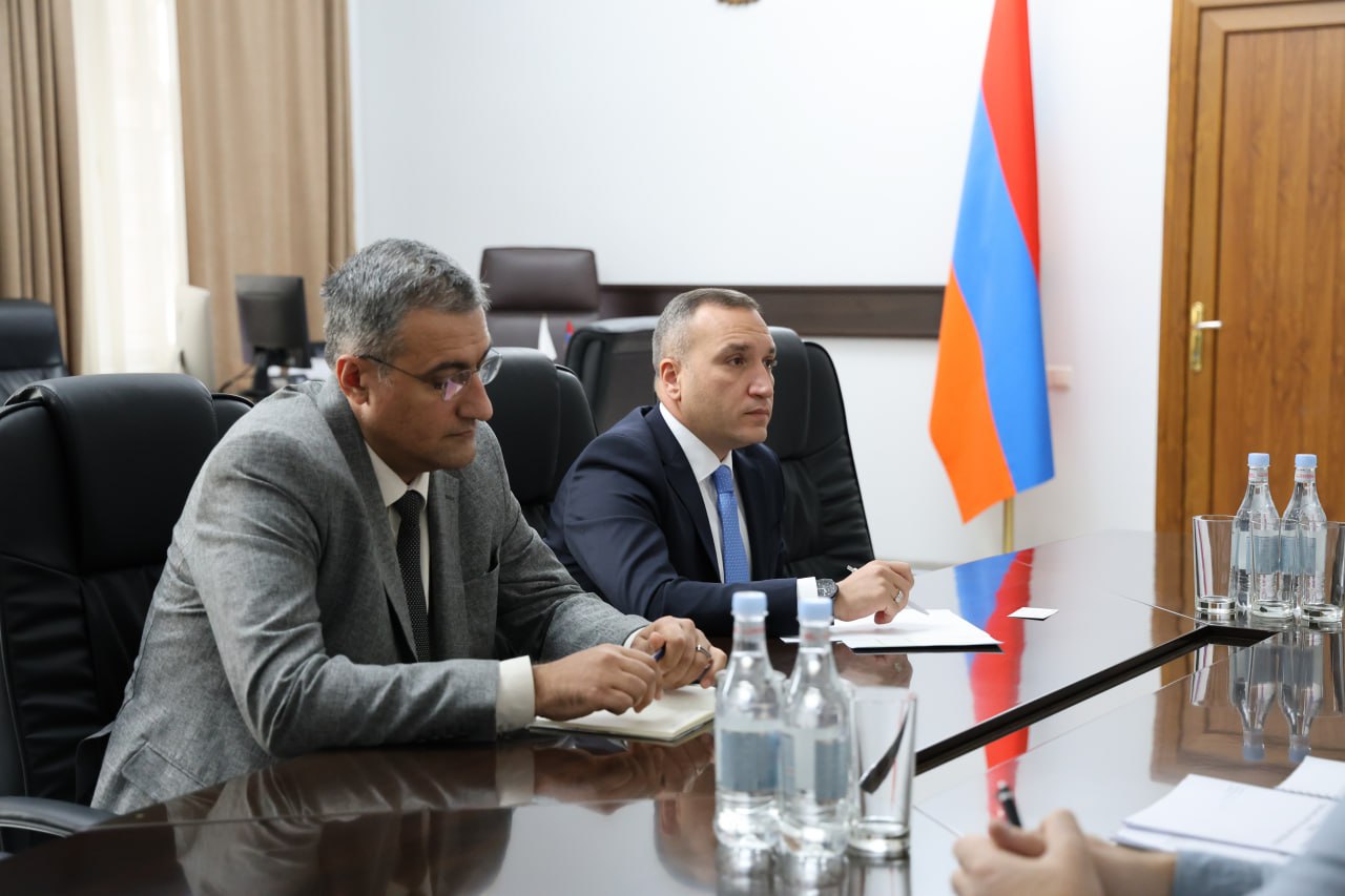 photo_2025-10-14_09-27-29_1760419659_1761652947.jpg photo_2025-10-14_09-27-29_1760419659_1761652947.jpg