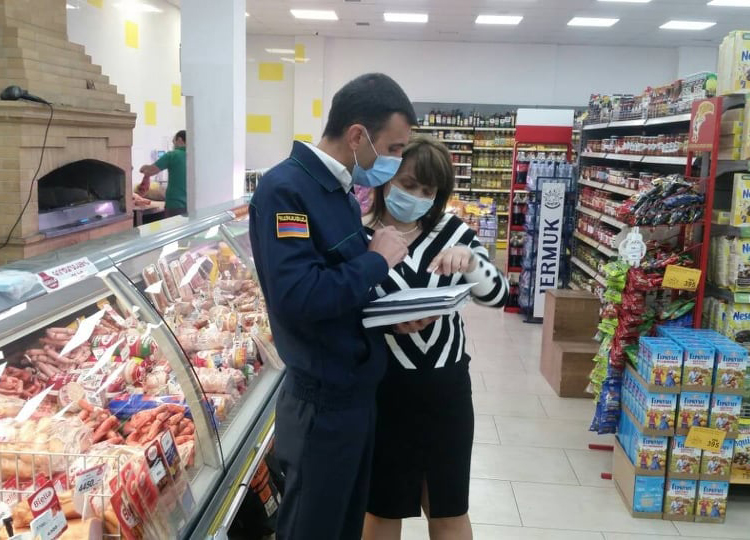 В выходные дни проверки инспекторов ИОБПП начались в торговой сети административного района Нор Норк Еревана