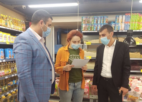 On Thursday evening, FSIB inspectors inspected the sales network of the capital's Erebuni administrative district, catering establishments