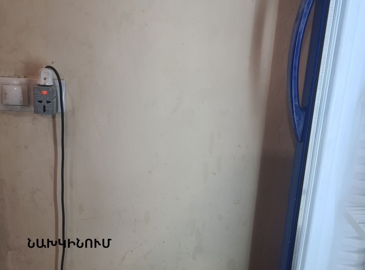 3_1790062703.jpg
